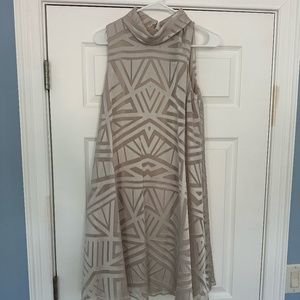 Vince Camuto Dress- Size 6- Champagne/Cream Tribal Pattern